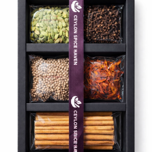 Spice Isle Treasure – Siganture Sri Lankan Spice Gift Box